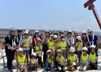 桃園捷運小小軌道推廣員認證　將來從事對社會有貢獻的工作 | NEWS586